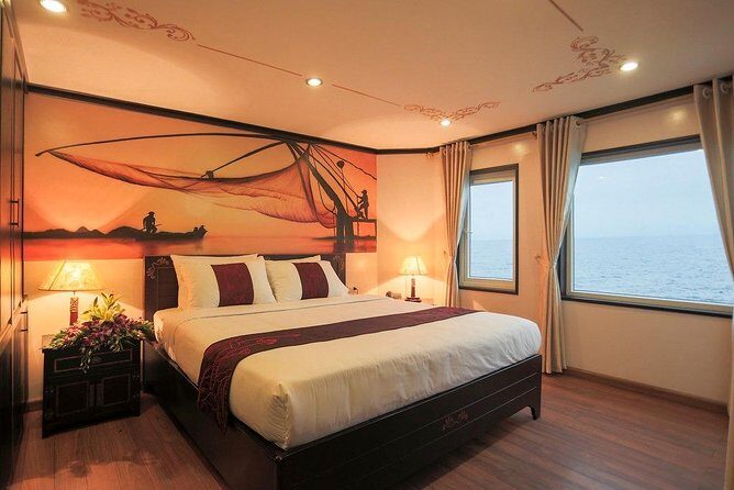 Bai Tu Long Bay Luxury Cruise 2D/1N: Visit Bai Tu Long bay & pristine places - FAQs