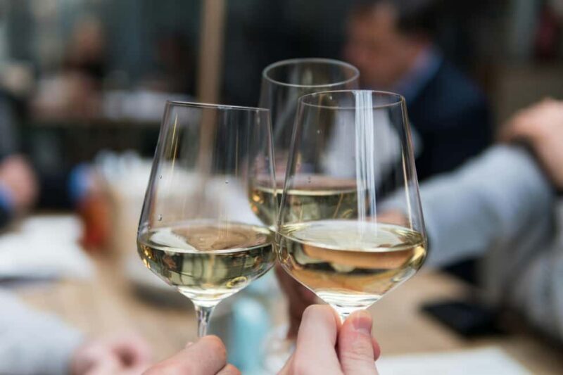 Bainbridge Island Discovery and Wine Tour - Key Points