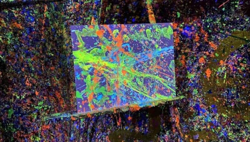 Bakersfield: Splatter Paint Room Experience - What Is the Splatter Paint Room Experience?