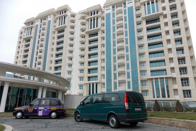 Baku Airport Private Transfer Service - Vehicle Options for Every Group
