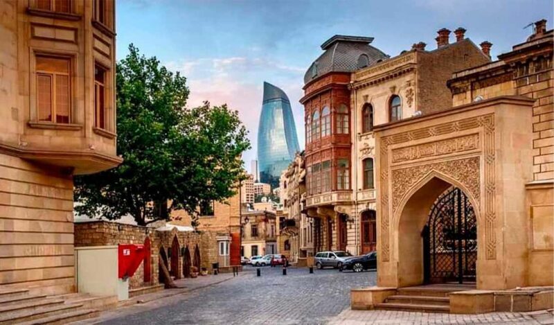 Baku: Discovery City Tour Culture, Architecture & Views - The Sum Up