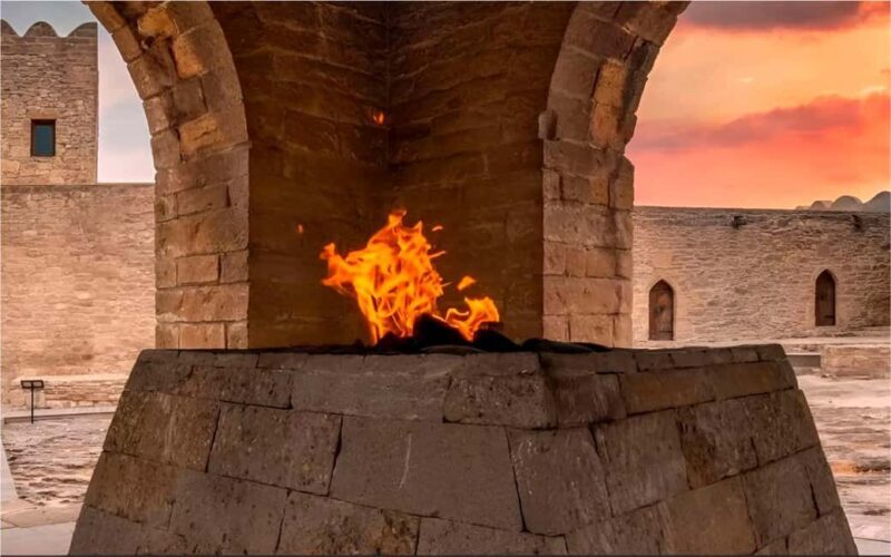 Baku: Gobustan Absheron Tour Entry Tickets included - Starting the Day: Convenient Pickup and Friendly Atmosphere
