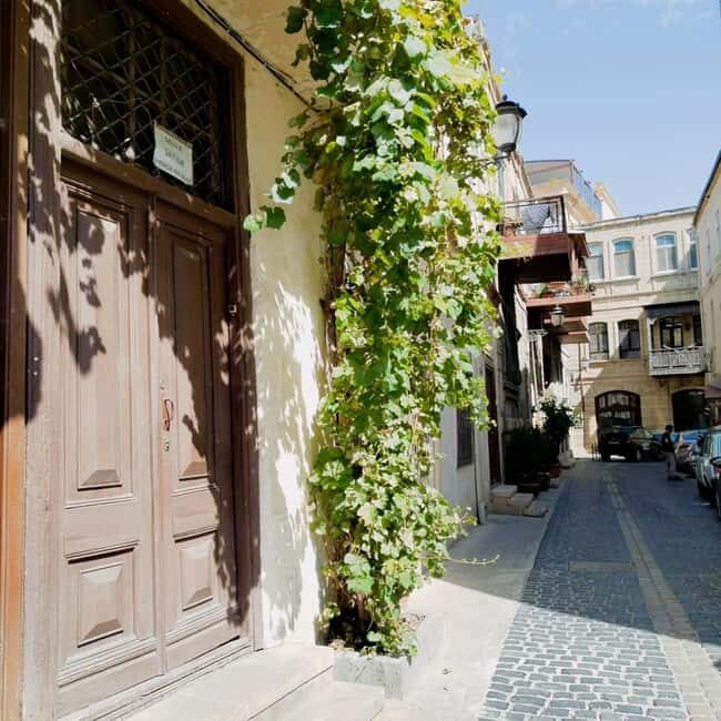 Baku: Inner City Walking Tour. - An In-Depth Look at the Tour Itinerary