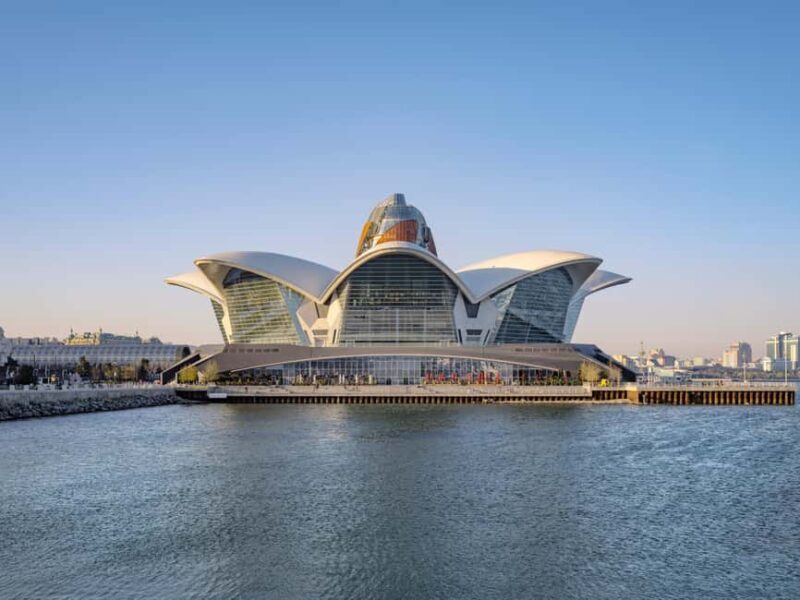Baku: Old City and Modern City Tour - Why This Tour Works Well