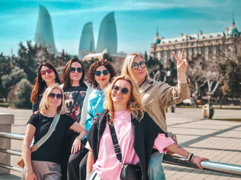 Baku: private Old Town & Oil era Heritage Walk & Photoshoot - An In-Depth Look at the Heritage Walk and Photoshoot