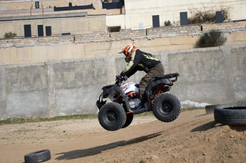 Baku: Quadro Safari - In the City Center - Key Points