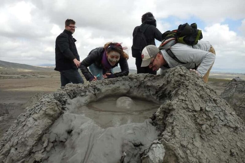 Baku:Gobustan-Absheron-Mud Volcanoes-Fire temple +Night tour - Detailed Breakdown of the Itinerary