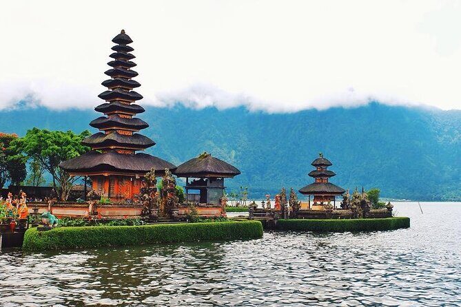 Bali: Bedugul Lake Temple, Banyumala Waterfall, UNESCO Rice Field - The Experience at a Glance