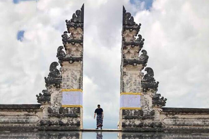 Bali Blue Lagoon Snorkeling, Lempuyang and Waterfall Tour - Practical Details & What to Expect