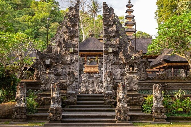 Bali : Chasing Best Hidden Waterfall include All Entrance Fee - Final Stop: Goa Raja Waterfall