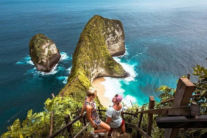 Bali-Nusa Penida. West Part. Private car. All-inclusive - A Deep Dive into the West Coast of Nusa Penida