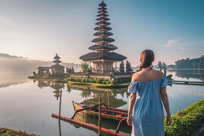 Bali Private Tour: Handara Iconic Gate, Watefall and Temple - Exploring Central Balis Natural Beauty and Cultural Highlights