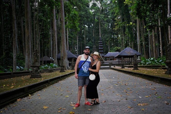 Bali Private Tour Waterfall with Tanah Lot Temple - What Makes This Tour Stand Out?