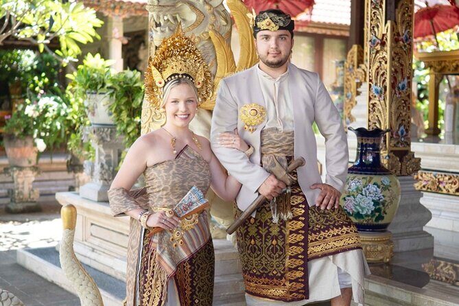 Bali Professional Photoshoot in Traditional Dress Outfit - What to Expect During the Photoshoot