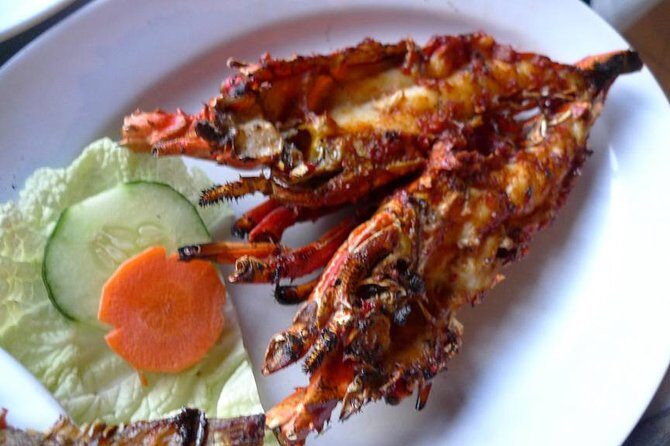 Bali Sunset and Dinner: Uluwatu, Tanah Lot and Jimbaran - In-Depth Look at the Bali Sunset and Dinner Tour