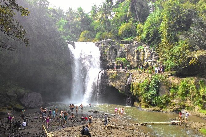 Bali Traditional Dance, Waterfall and Hindu temple with lunch - An Overview of the Experience