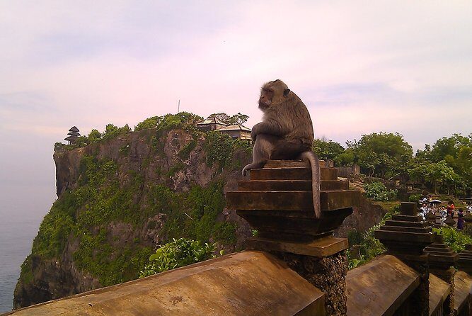 Bali's Spiritual Pillars - Uluwatu Temple and Kecak Dance Tour - An In-Depth Look at the Tour