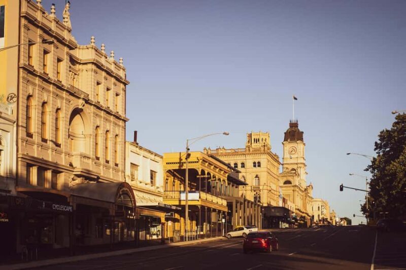 Ballarat: City Tales Guided Walking Tour + Coffee - Key Points