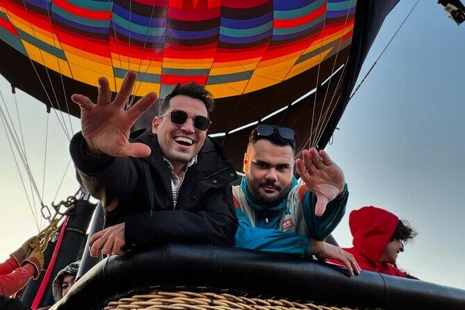 Balloon Flight + Breakfast in cave + Pick-up in Cdmx (Optional) - Key Points