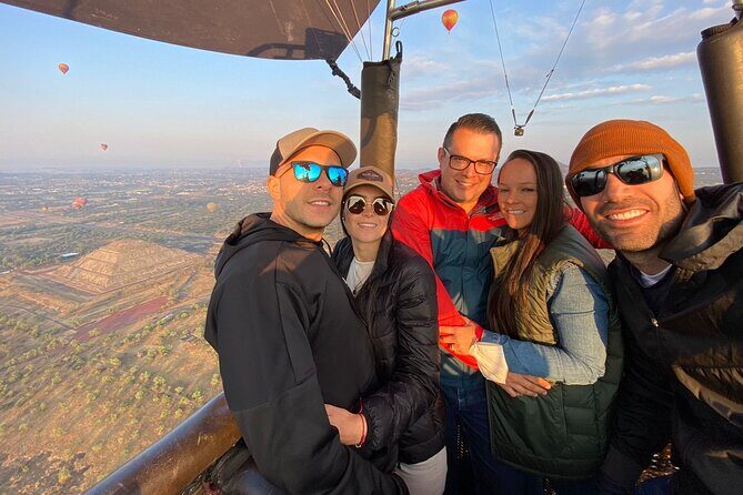 Balloon flight in Teotihuacán from Mexico City - An Overview of the Experience