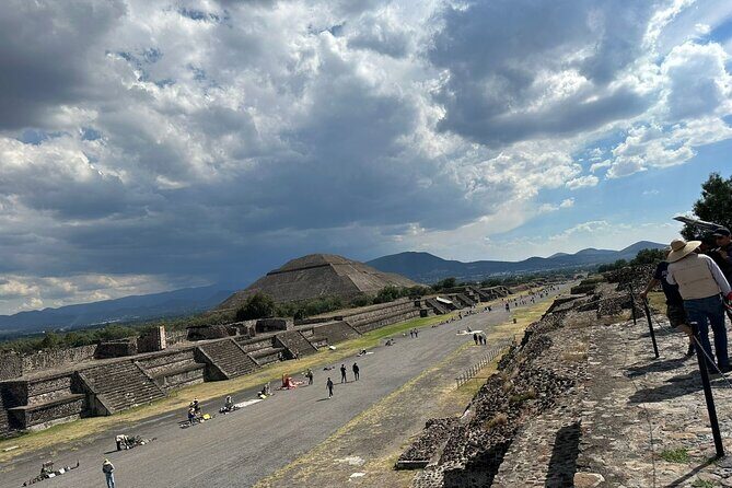 Balloon Flight over Teotihuacan with Breakfast - Key Points