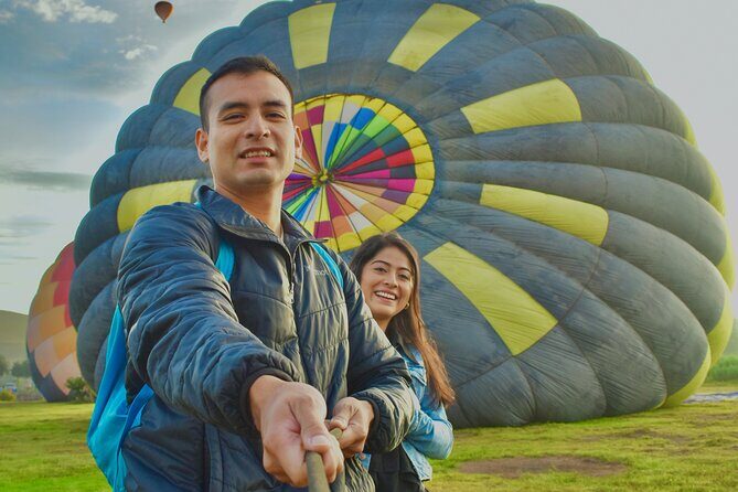 Balloon flight + pick up in CDMX + Breakfast in Cave + Pyramids - The Itinerary in Detail