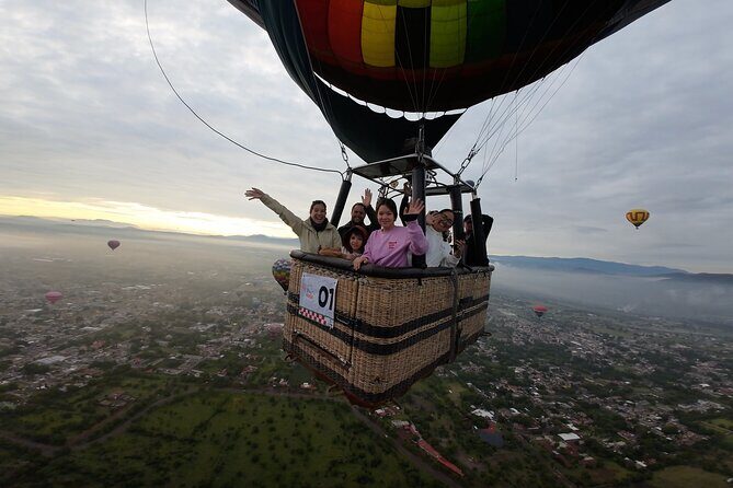 Balloon flight with breakfast in Cave and Pyramids from CDMX - Who Should Consider This Tour?