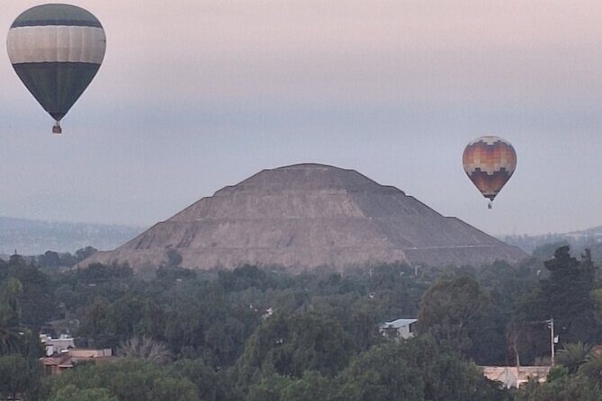 Balloon flight with Buffet Breakfast option or in a cave - Who Should Consider This Tour?