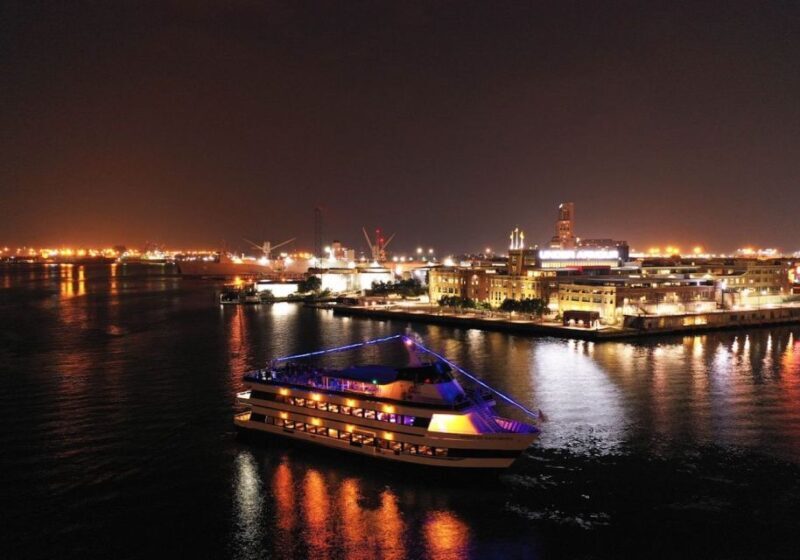 Baltimore: Christmas Eve Gourmet Brunch or Dinner Cruise - Key Points