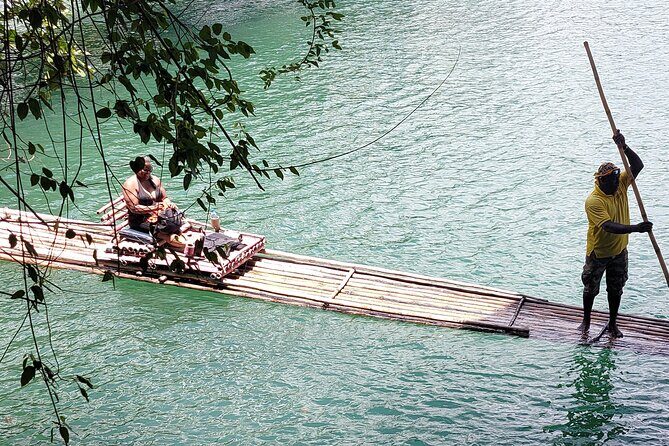 Bamboo Rafting, Frenchman Cove, Boston Jerk Centre in Portland - Key Points