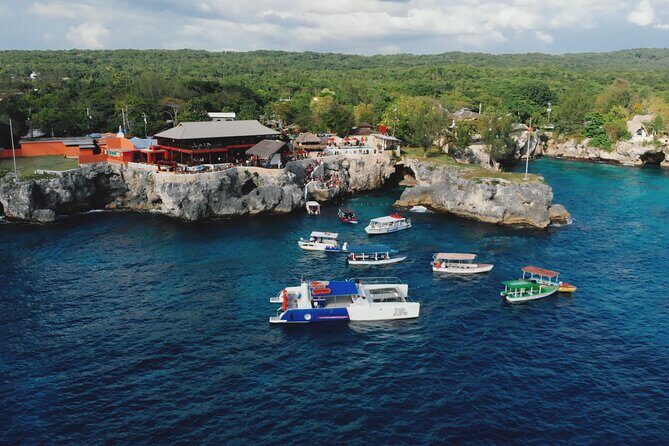 Bamboo River Rafting with Negril Ricks Cafe Visit - Introduction to the Experience
