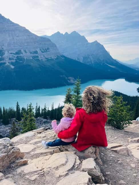 Banff and Jasper National Parks: Tour with Transport - The Crowfoot Glacier and Other Glacial Wonders