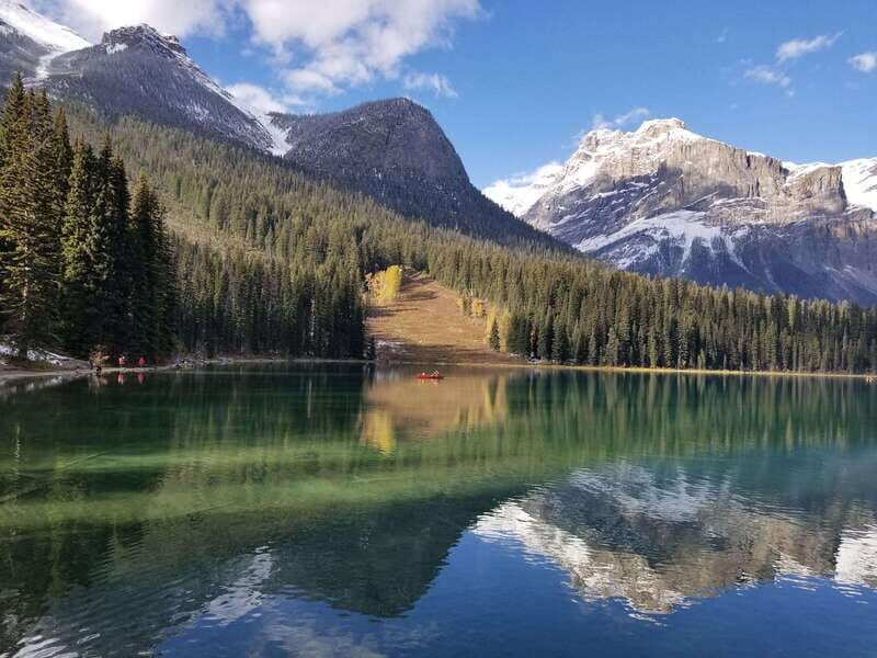 Banff/Calgary: Lake Louise, Moraine Lake and Emerald Lake - A Detailed Look at the Tour Experience