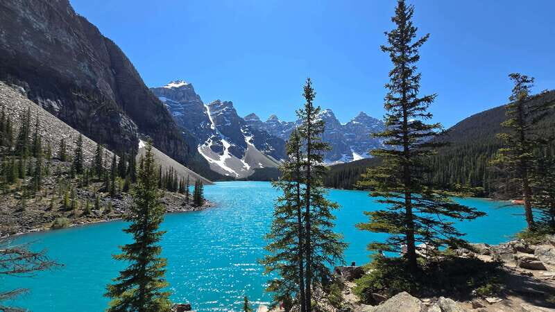 Banff/Canmore- Moraine Lake & Louise-Morning or Sunset Tour - Who Should Consider This Tour?