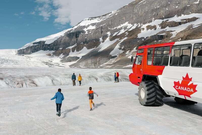 Banff: Columbia Icefield, Skywalk, Parkway, Bow & Peyto Lake - What Makes This Tour Stand Out?