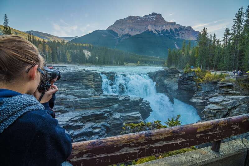 Banff: Experience Moraine, Louise & Peyto Lakes (2 Days) - FAQ