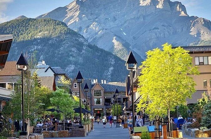 Banff Gondola Hot spring and Lake Louise day tour - Frequently Asked Questions