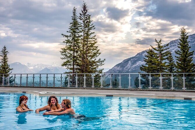 Banff: Gondola, Hot Spring and Three Lakes Tour - Two Jack Lake & Johnson Lake — Relaxing in Nature