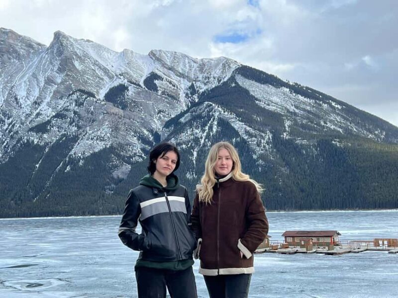 Banff: Lake Louise, Emerald Lake, and Johnston Canyon Tour - Key Points
