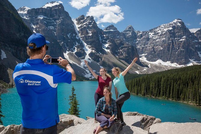 Banff National Park Tour with Lake Louise and Moraine Lake - The Bottom Line