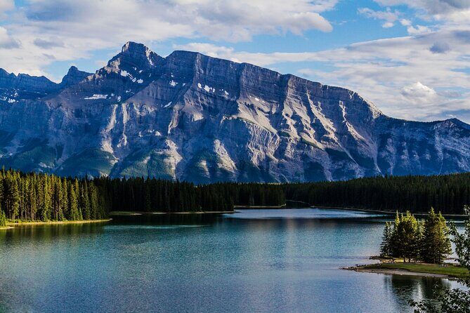 Banff: Private Guided Nature Walk - 2H - Discovering Banff with a Private Guide: What to Expect