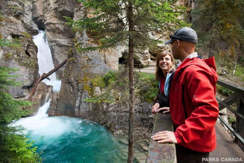 Banff: Thermal Waters and Hidden Waterfalls - 3hr Walk - An In-Depth Look at the 3-Hour Nature Walk