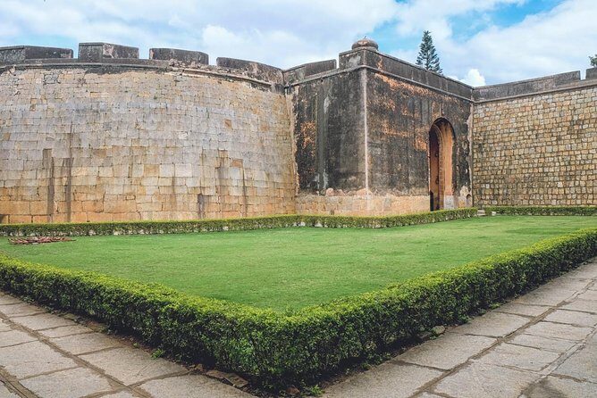 Bangalore City Tour (Lunch, Pick up & drop at hotel) - FAQ