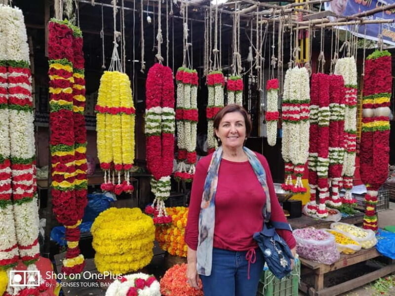 Bangalore: Food Street Walk and a colourful bazaar - Authenticity & Value