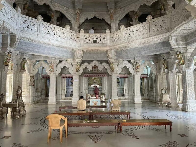Bangalore: Palace, Temples, Fort & Markets Walking Tour - The Experience of Walking Through Bangalore