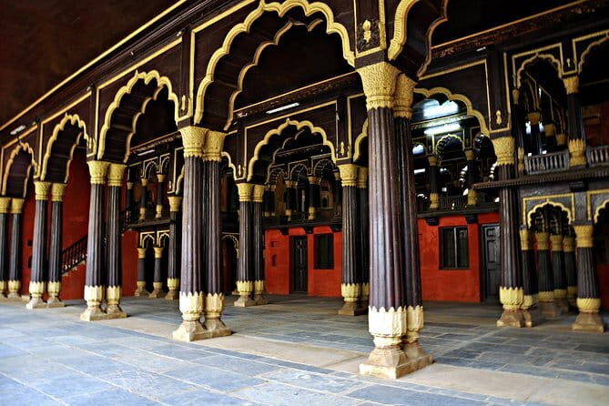 Bangalore Street Food + Lalbagh Garden Walking Tour - Who Will Love This Tour?