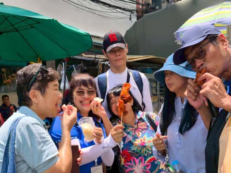 Bangkok: 2-hour Eat with Me CHOB Street Food Lunch Tasting - Who Should Consider This Tour?