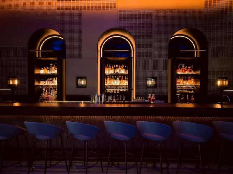 Bangkok: Aperitivo Free-Flow Alcohol at W Lounge - Key Points
