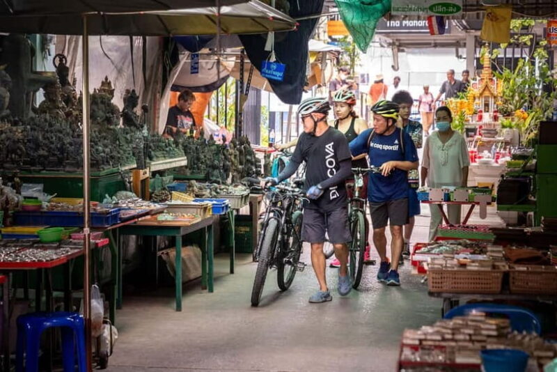 Bangkok: Backstreets and Historic Temples Bike Tour - A Closer Look at the Tour Experience