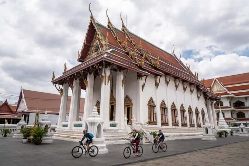 Bangkok: Backstreets and Historic Temples Bike Tour - Who Will Love This Tour?